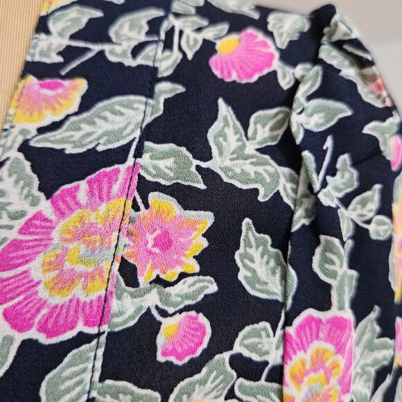 NEW Loft Navy Blue Floral Square Neck Pullover Top Small Career Office Corpcore - Picture 6 of 9